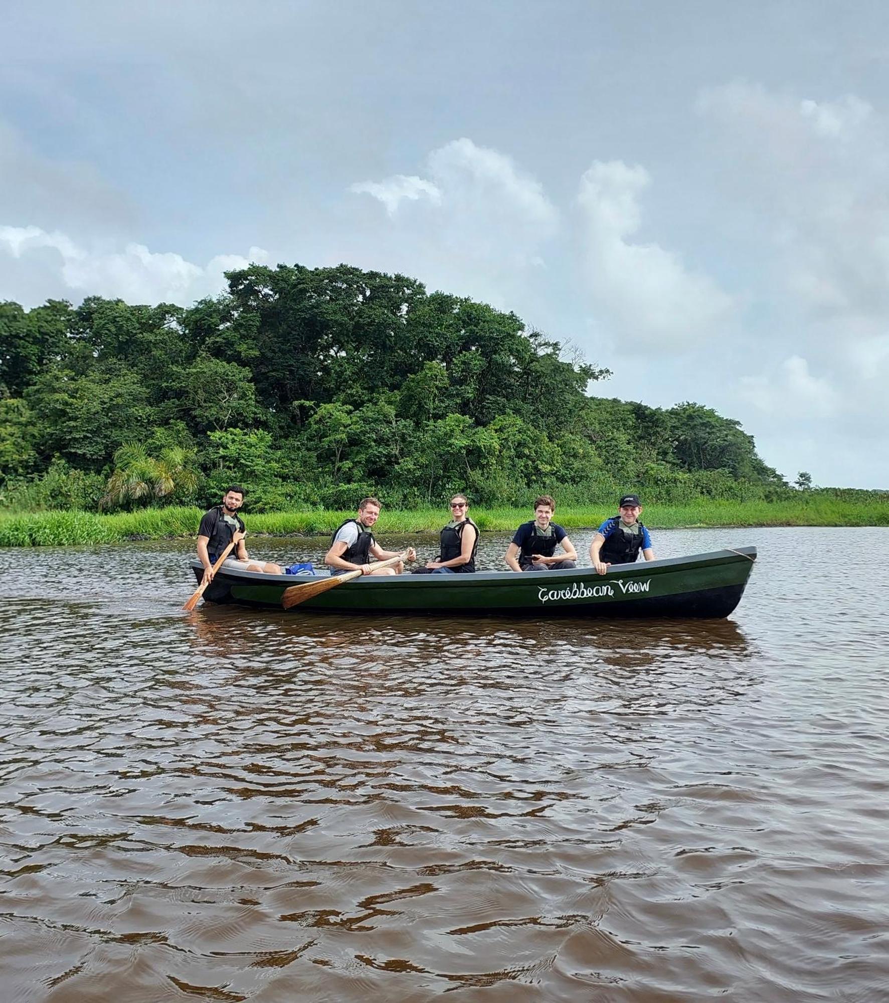 Caribbean View House Hotel Tortuguero Exterior photo