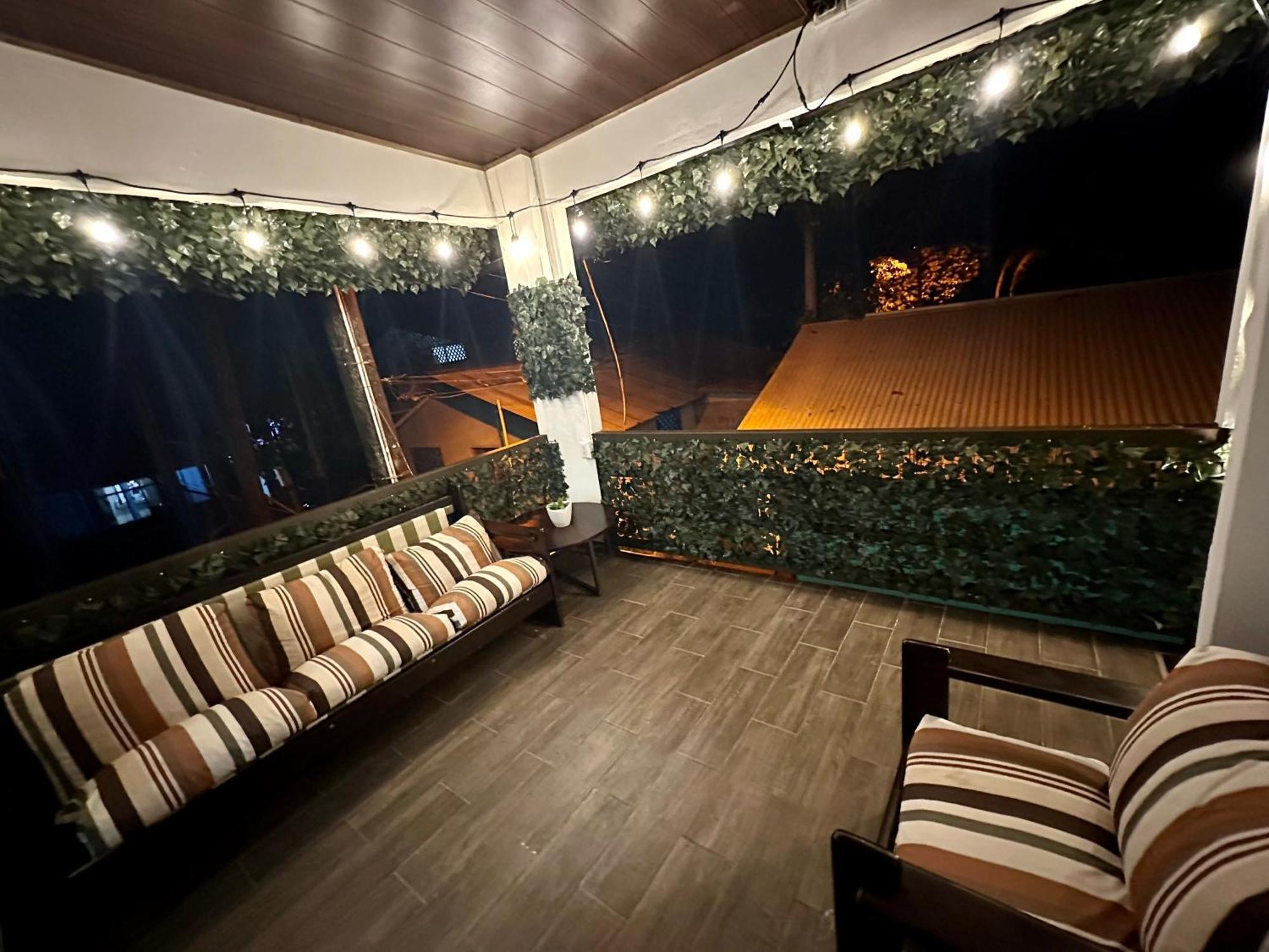 Caribbean View House Hotel Tortuguero Exterior photo